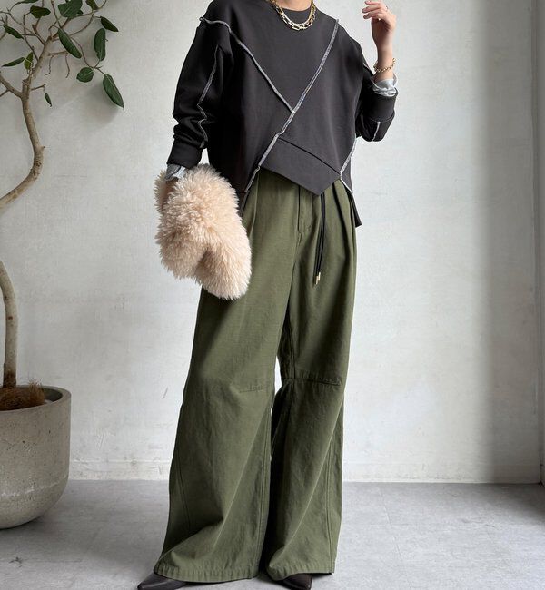  「【WEB限定】裏毛配色ステッチ切替トップス」|Tシャツ・カットソー|