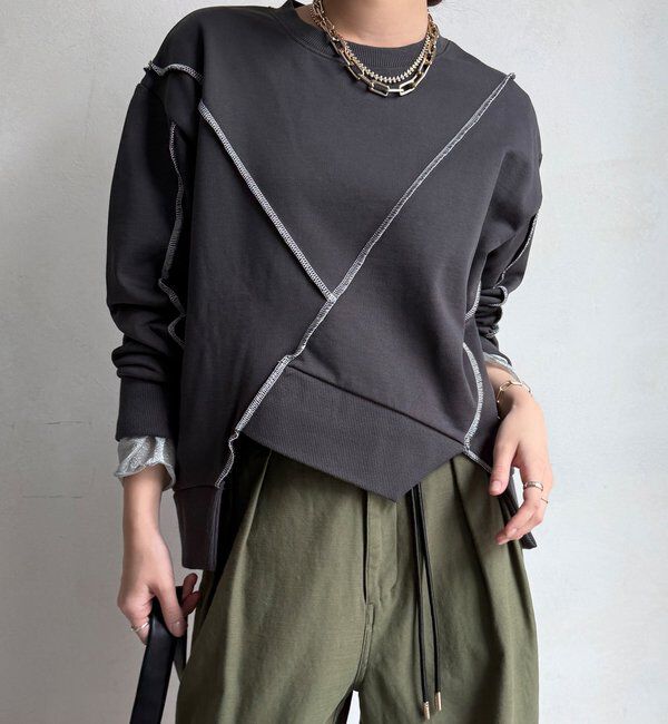  「【WEB限定】裏毛配色ステッチ切替トップス」|Tシャツ・カットソー|