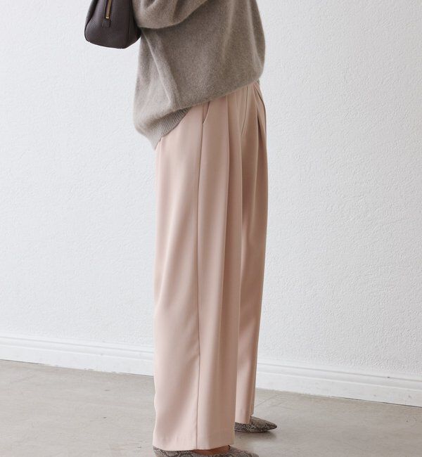  「【ウォッシャブル】【シーズンレスで使える】タックワイドスラックス」|チノ|