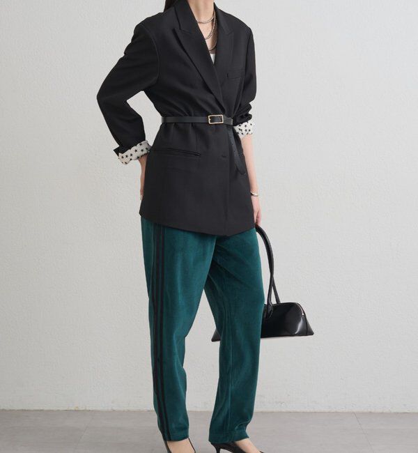  「adidas ベロアトラックパンツ」|チノ|