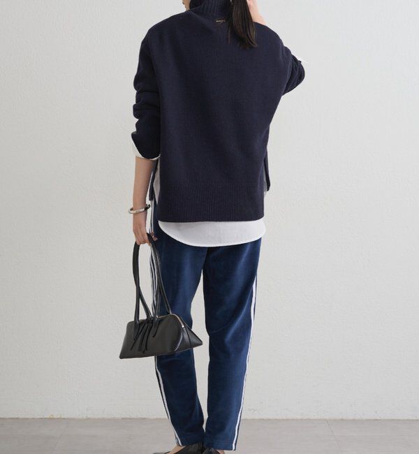  「adidas ベロアトラックパンツ」|チノ|