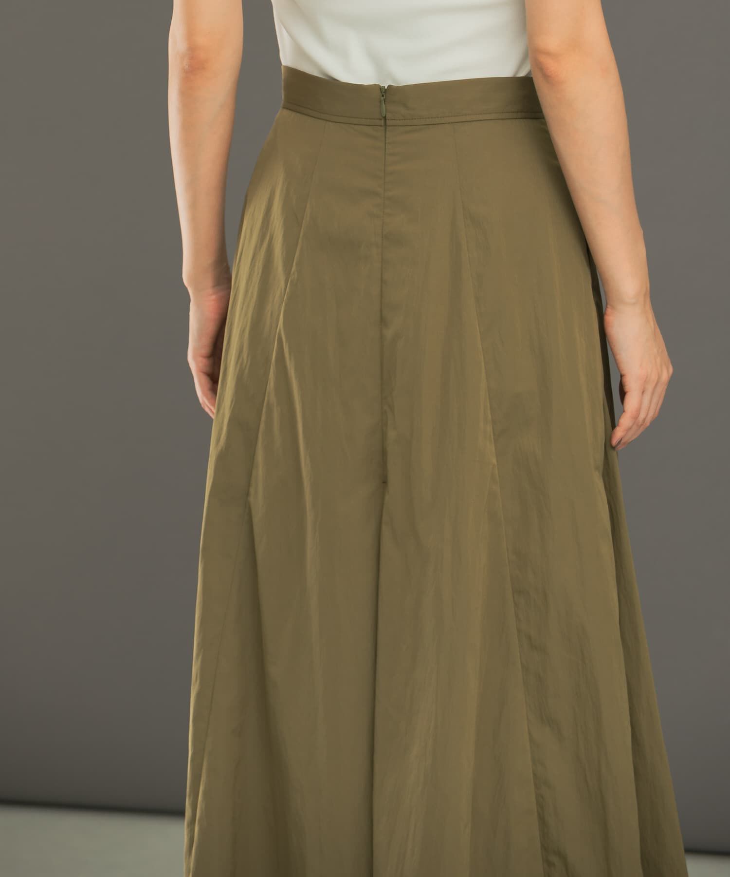 URBAN RESEARCH ROSSO「タフタロングフレアスカート」|スカート|