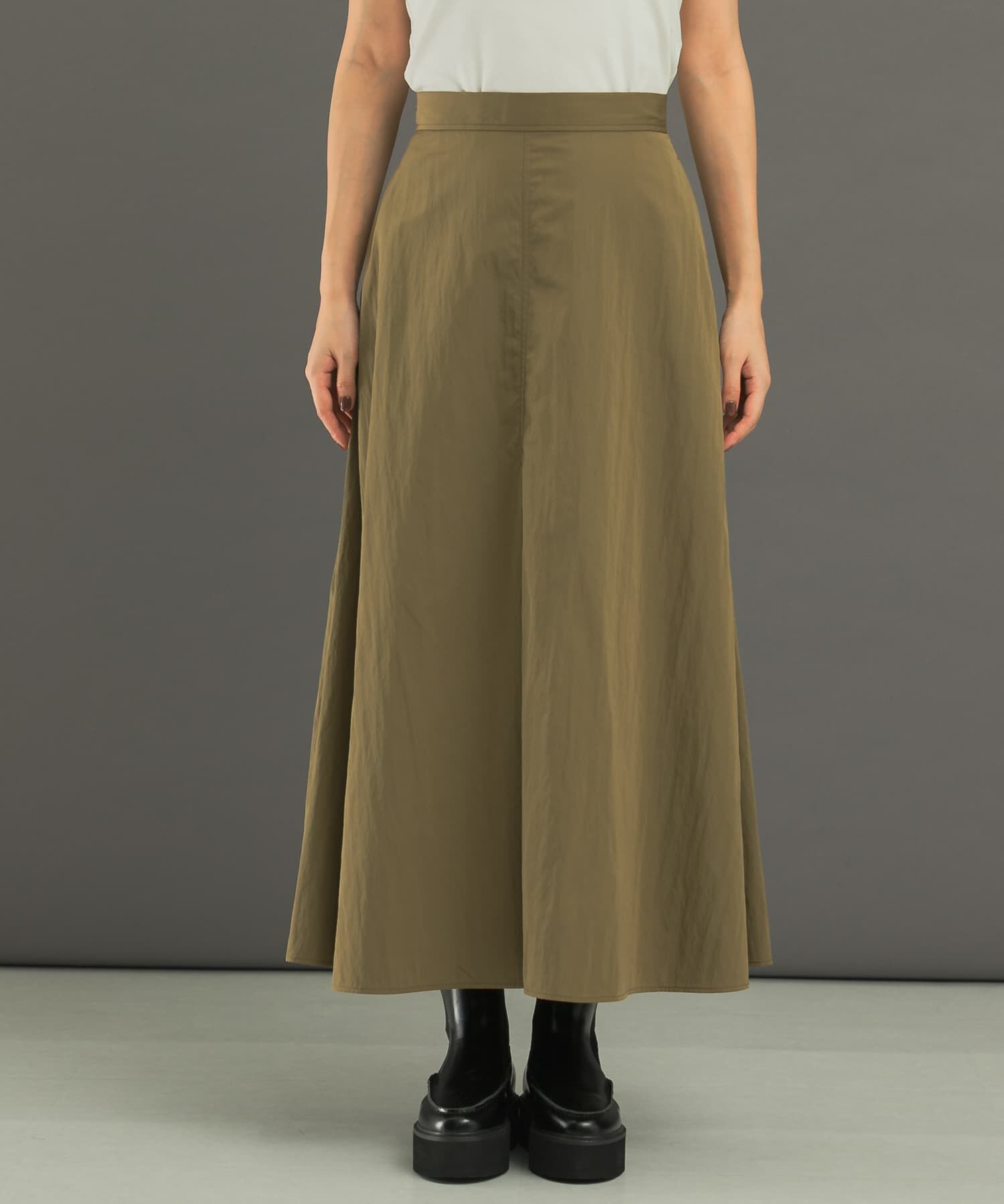 URBAN RESEARCH ROSSO「タフタロングフレアスカート」|スカート|