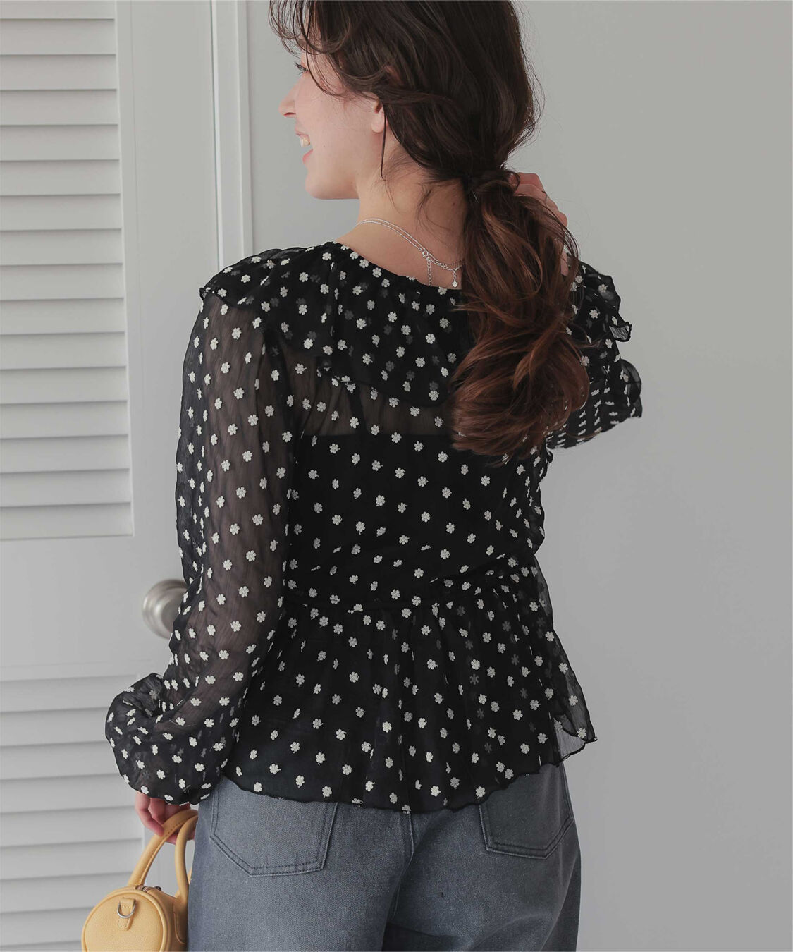 titivate「フラワー刺繍フリルブラウス」|シャツ・ブラウス|