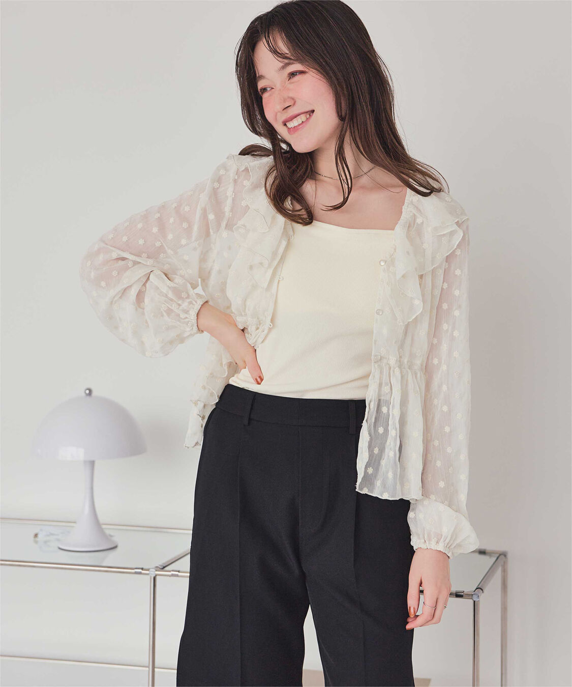 titivate「フラワー刺繍フリルブラウス」|シャツ・ブラウス|