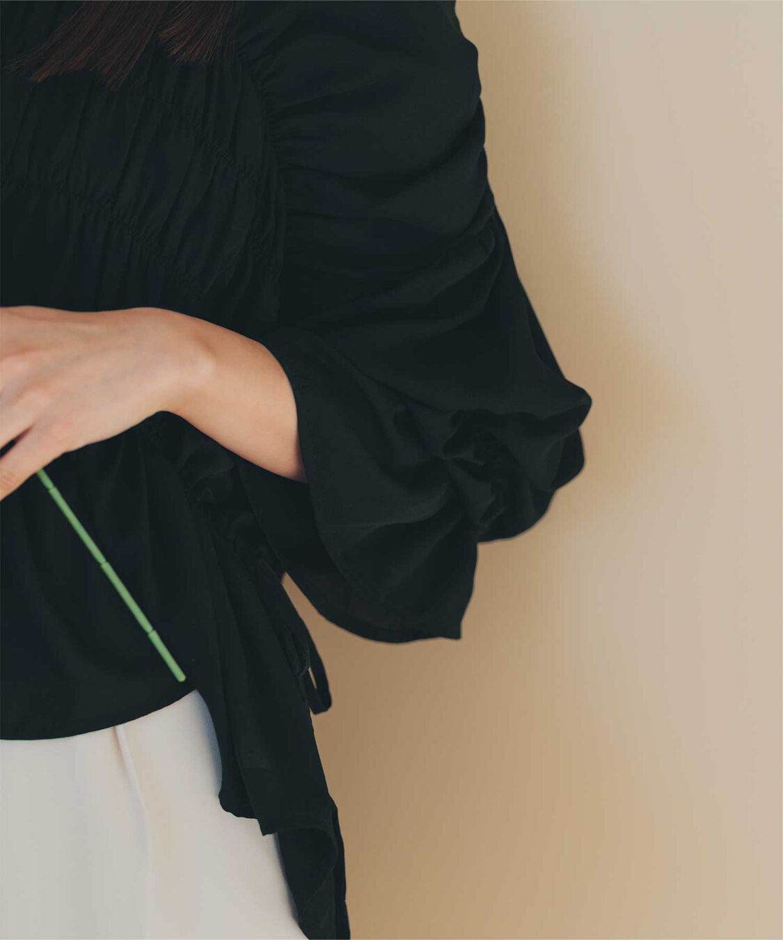 titivate「【赤埴奈津子さんS/Sコラボアイテム】ｼｬｰﾘﾝｸﾞｷﾞｬｻﾞｰﾎﾞﾘｭｰﾑﾌﾞﾗｳｽ」|シャツ・ブラウス|