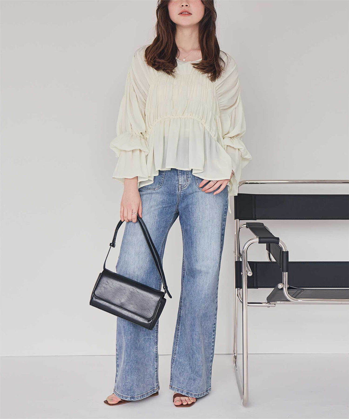 titivate「【赤埴奈津子さんS/Sコラボアイテム】ｼｬｰﾘﾝｸﾞｷﾞｬｻﾞｰﾎﾞﾘｭｰﾑﾌﾞﾗｳｽ」|シャツ・ブラウス|