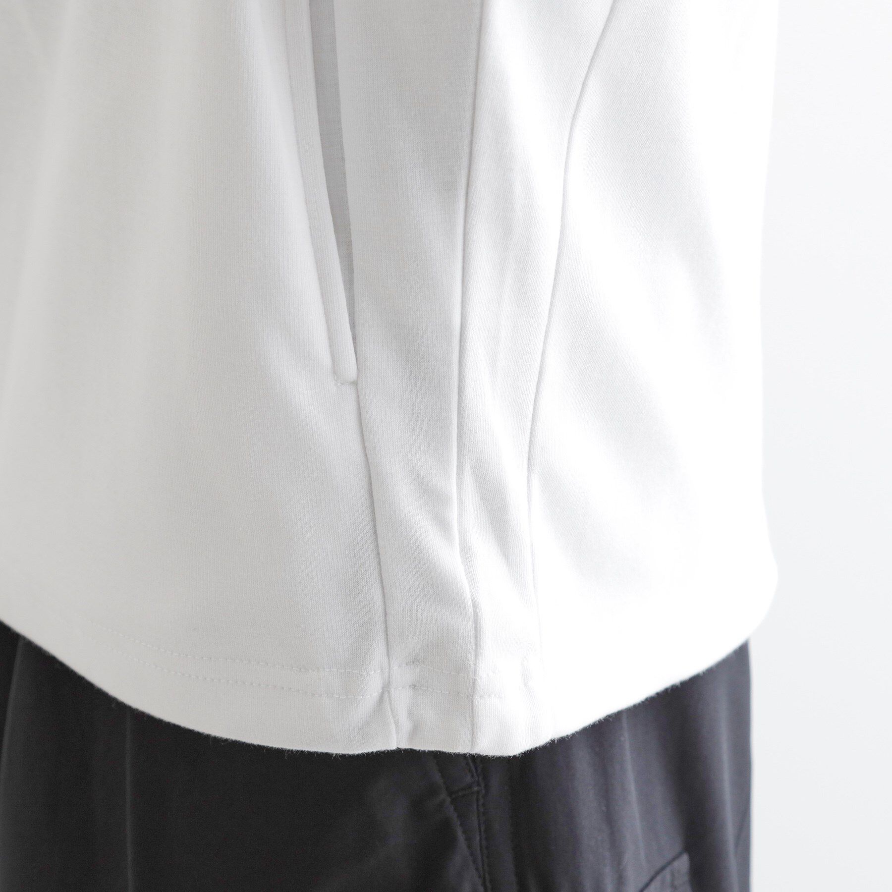 tk.TAKEO KIKUCHI「ドルマンジップパーカ」|パーカー|