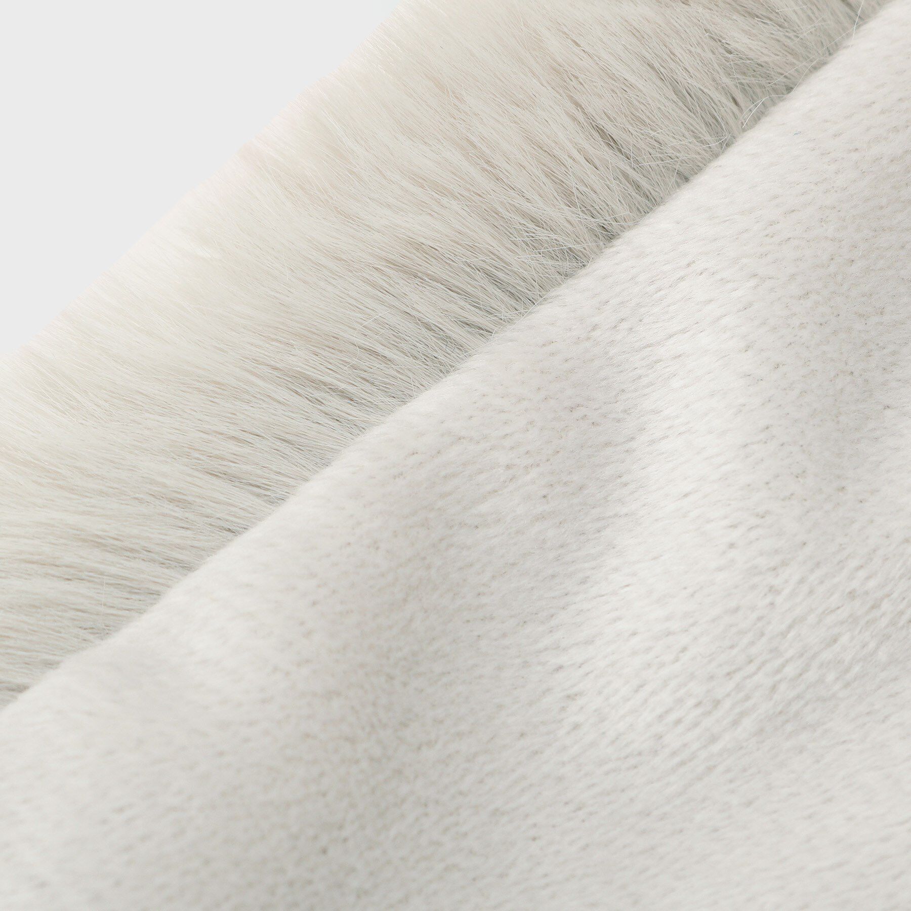 tk.TAKEO KIKUCHI「もこもこファーティペット」|ストール|