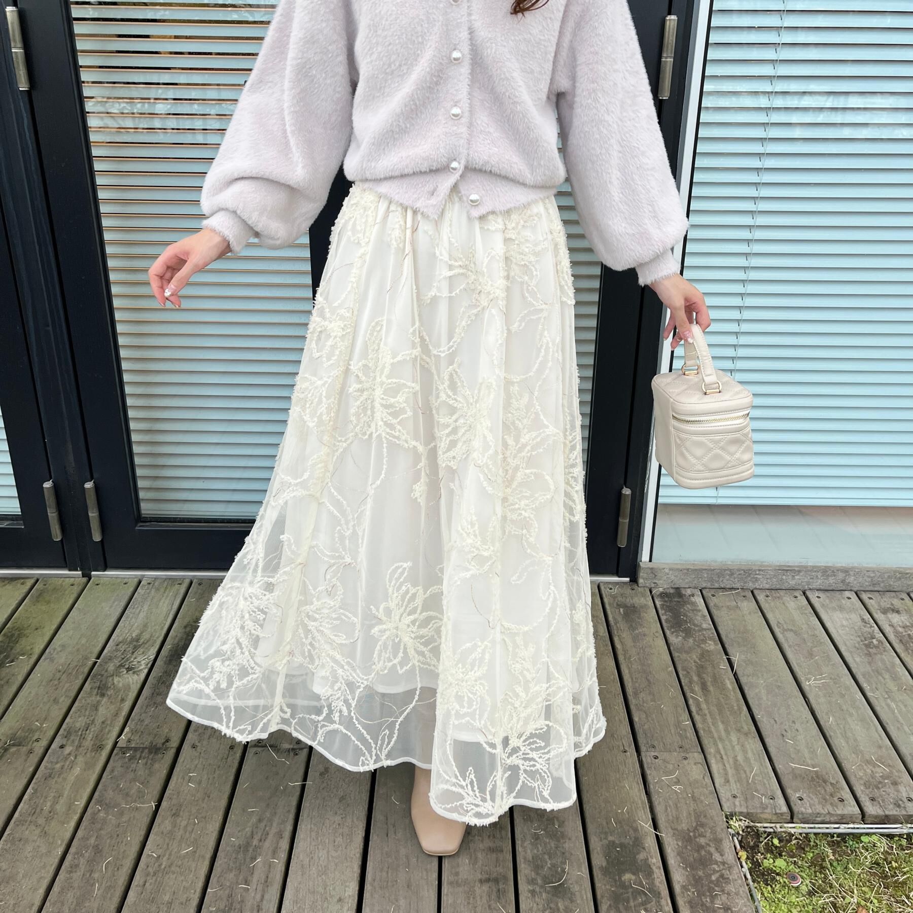 Couture broach「【ハレの日・通勤】ラメ刺繍ブークレチュールスカート」|スカート|