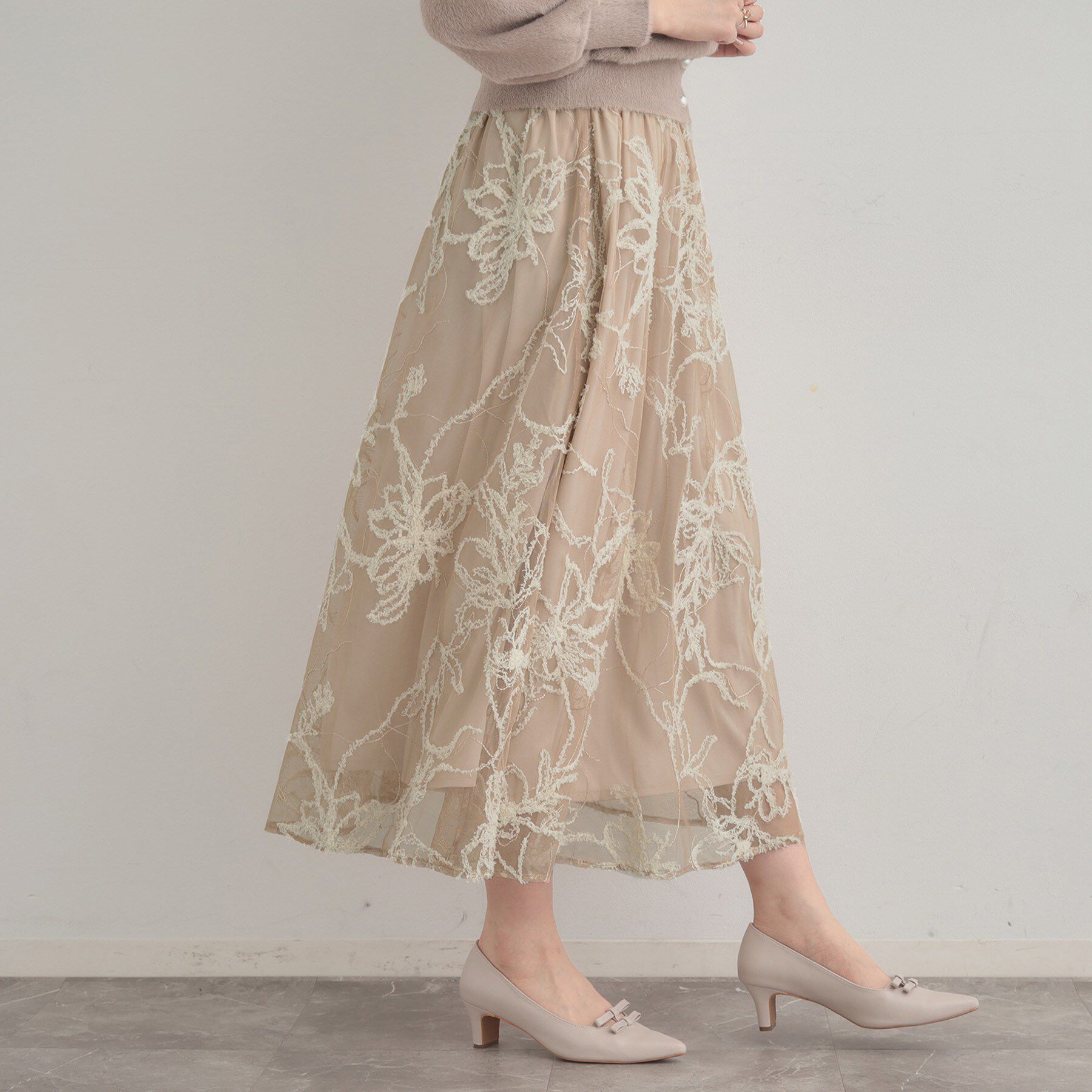 Couture broach「【ハレの日・通勤】ラメ刺繍ブークレチュールスカート」|スカート|