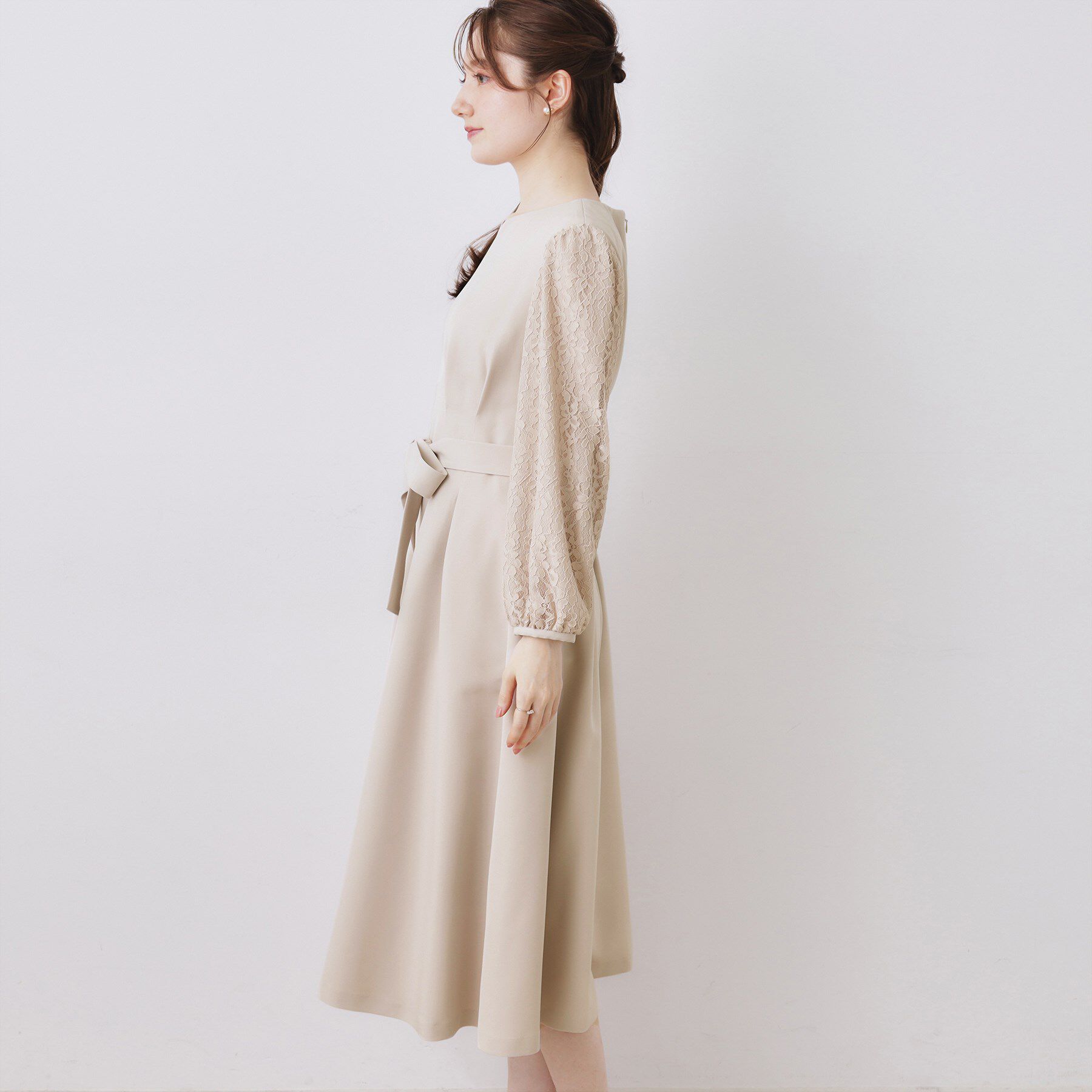 Couture broach「【ハレの日・通勤】レース袖タックフレアワンピース」|ワンピース|