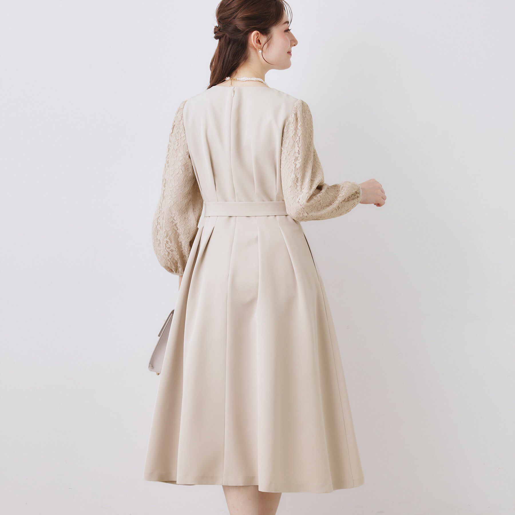 Couture broach「【ハレの日・通勤】レース袖タックフレアワンピース」|ワンピース|