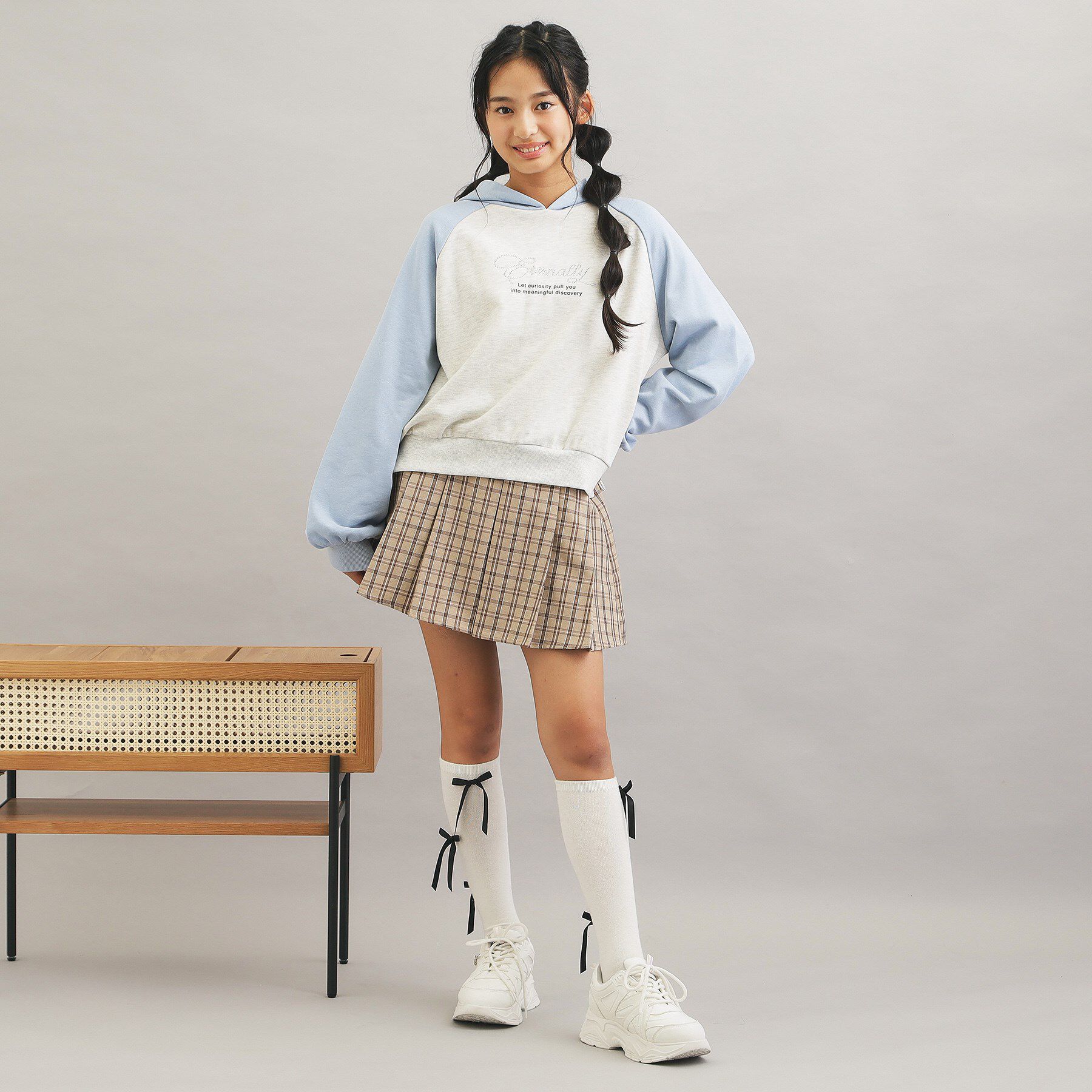 PINK-latte「ラグランラインストーンパーカ」|パーカー|