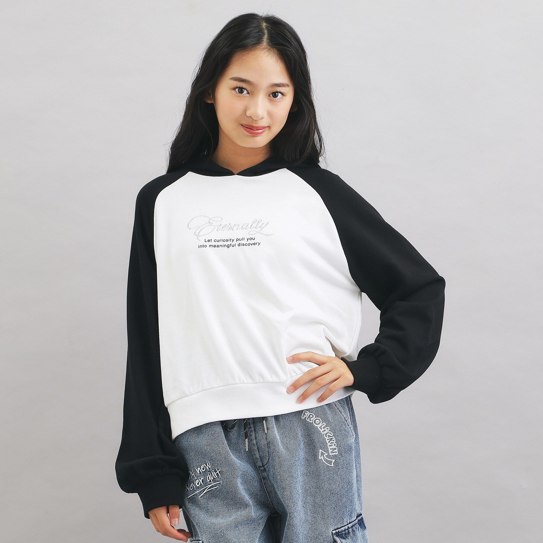 PINK-latte「ラグランラインストーンパーカ」|パーカー|