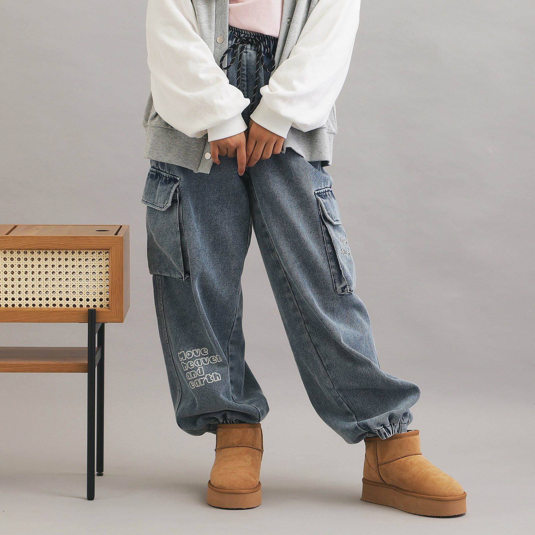 PINK-latte「らくがきデニムカーゴパンツ」|その他|