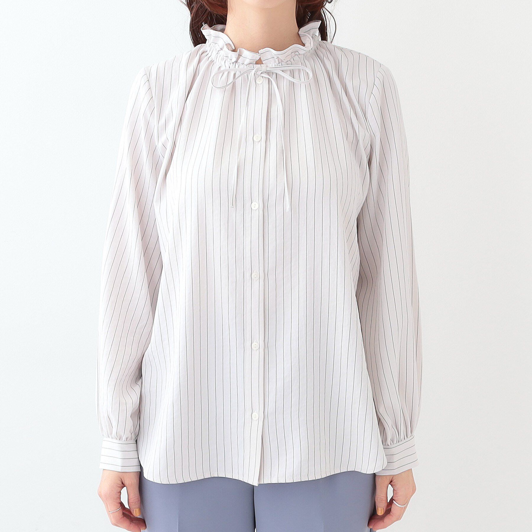 SHOO･LA･RUE「【洗える/UV/吸水速乾/アンチピリング/S-LL】襟フリルデザインシャツ」|シャツ・ブラウス|