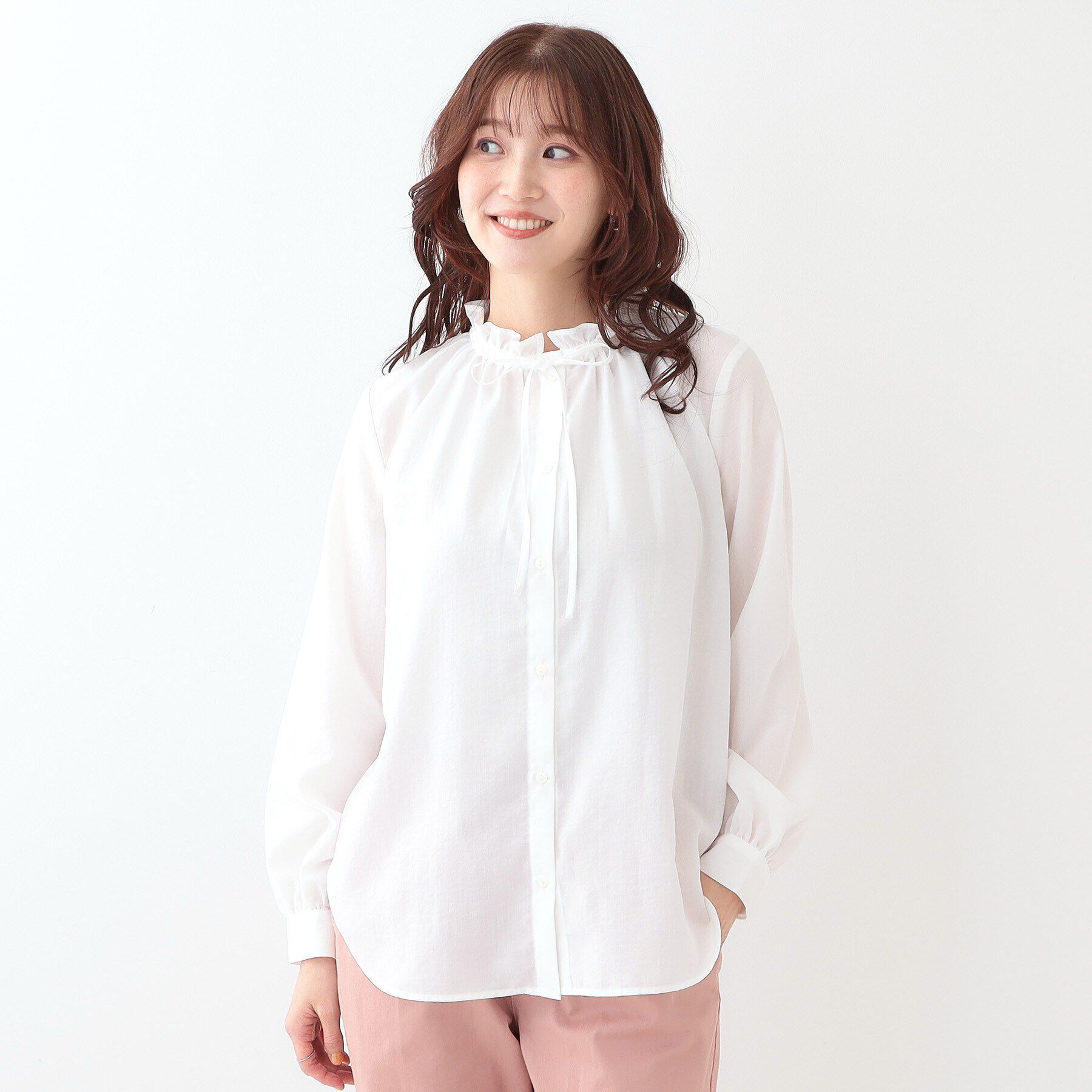 SHOO･LA･RUE「【洗える/UV/吸水速乾/アンチピリング/S-LL】襟フリルデザインシャツ」|シャツ・ブラウス|