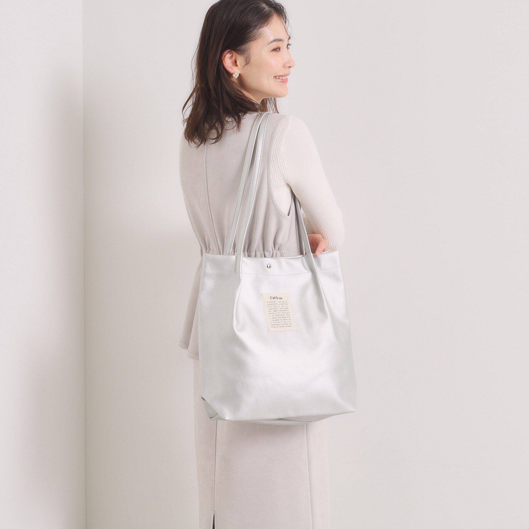 ITS&rsquo;DEMO「【A4対応】合皮ハンドルタックトート」|トートバッグ|