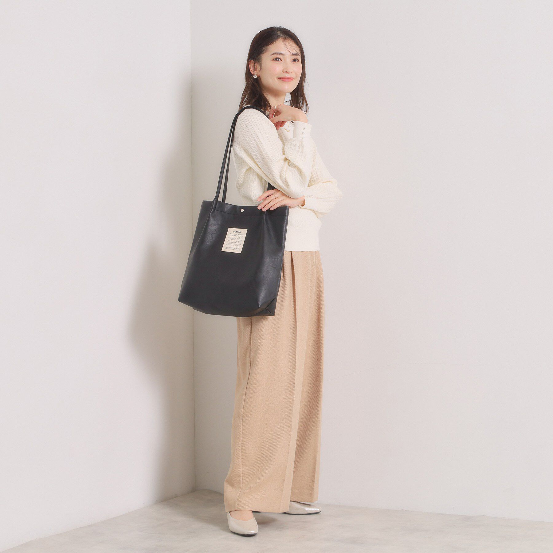 ITS&rsquo;DEMO「【A4対応】合皮ハンドルタックトート」|トートバッグ|