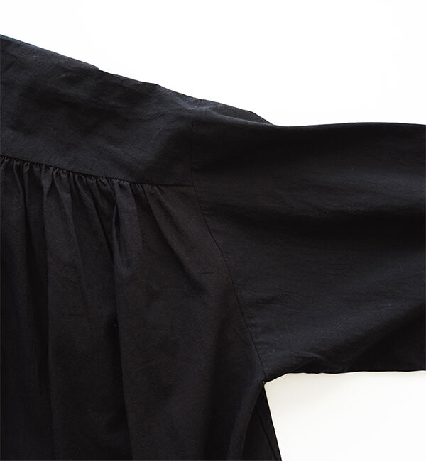 オオカミとフクロウ「オオカミと月灯りのかぐや」|シャツ・ブラウス|