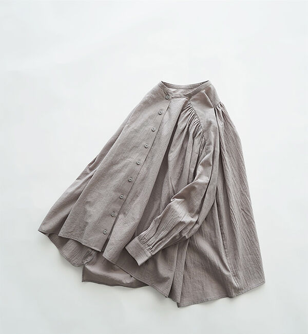 オオカミとフクロウ「オオカミと月灯りのかぐや」|シャツ・ブラウス|ライトグレー