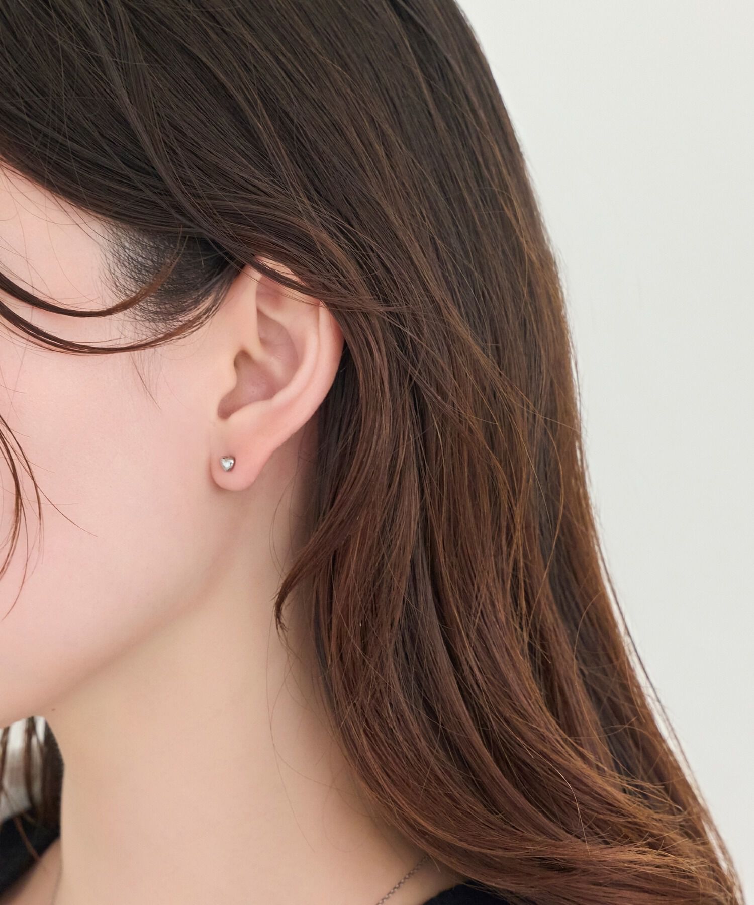 Phoebe「【金属アレルギー対応】パフィーハートピアス　シルバー/サージカルステンレス」|ピアス|