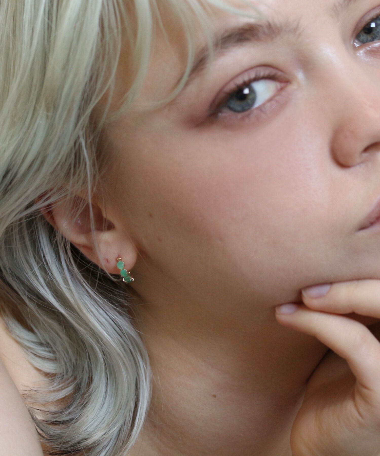  「エメラルド スナップ フープ ピアス | K10YG」|ピアス|