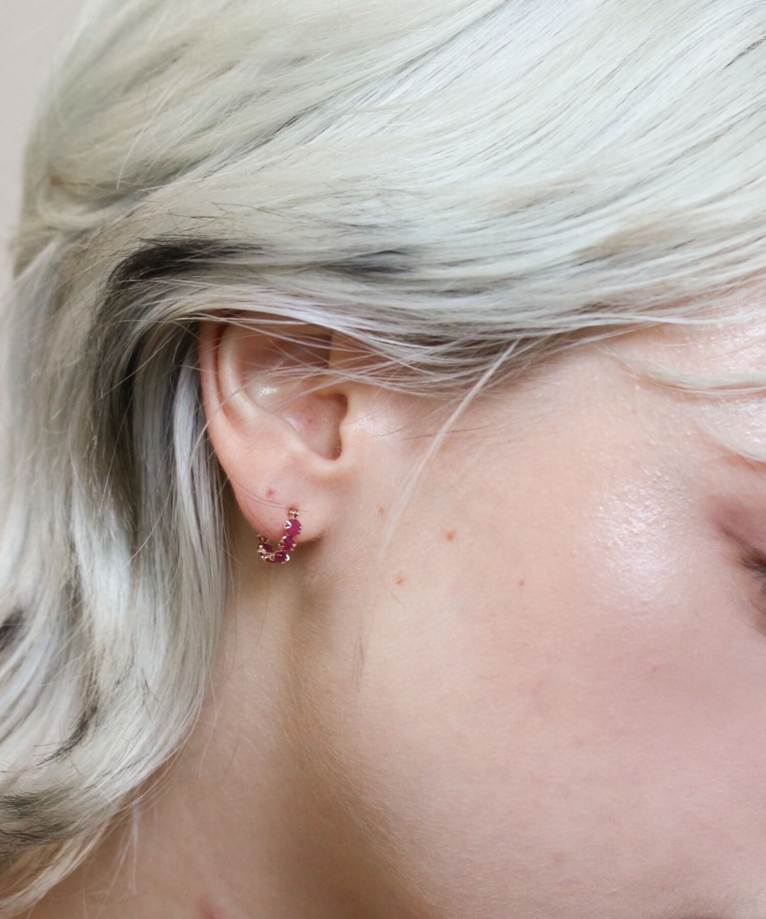  「ルビー  スナップ フープ ピアス | K10YG」|ピアス|