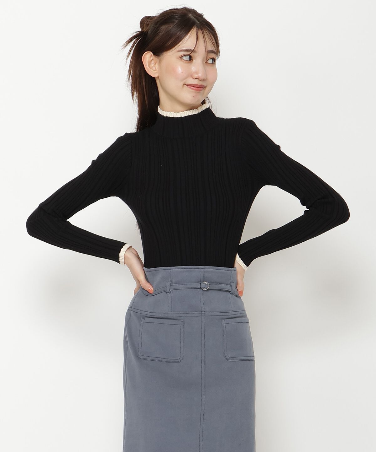 REDYAZEL「バイカラータートルニット」|ニット・セーター|ブラック