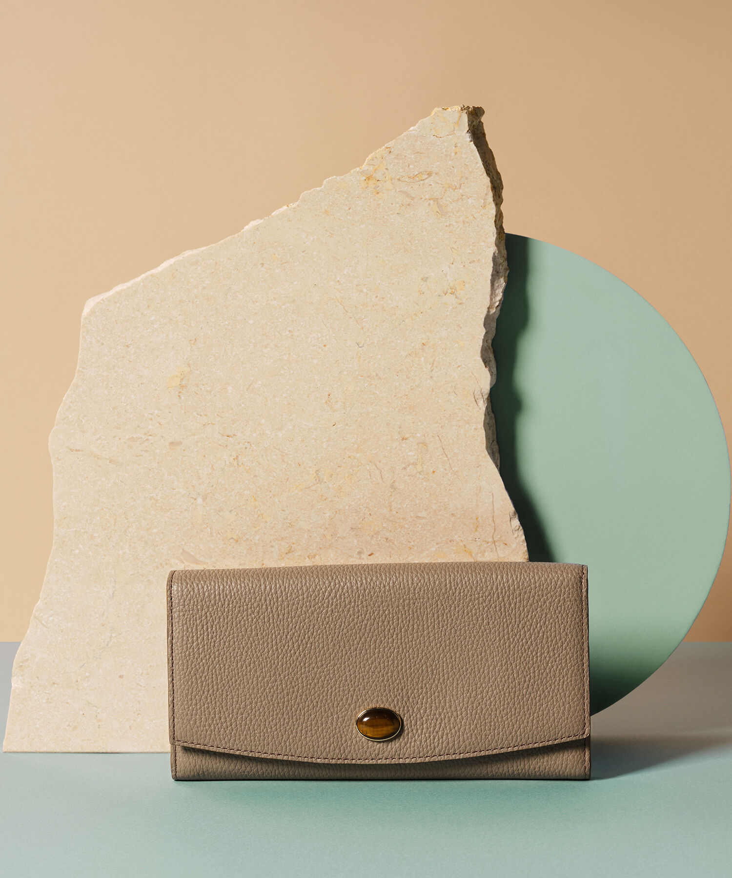 TOPKAPI 「【TOPKAPI】 gemdrops ジェムドロップ ミニエンボスレザー 天然石 長財布」|財布|ミディアムグレー