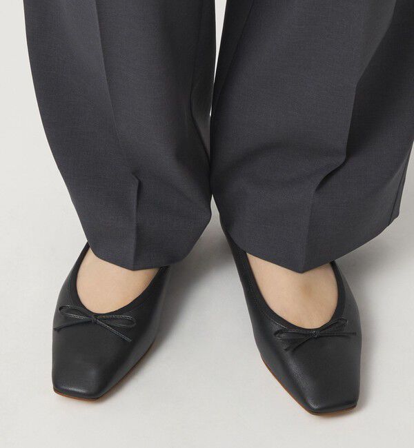 ODETTE E ODILE「スクエアバレエ フラット10&darr;&uarr;」|バレエシューズ|