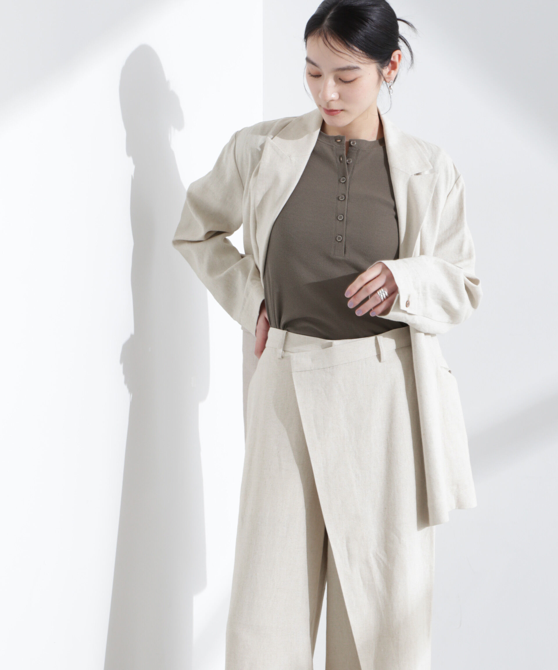 nano･universe「リネン混ボタンレスジャケット(セットアップ可)」|テーラードジャケット|