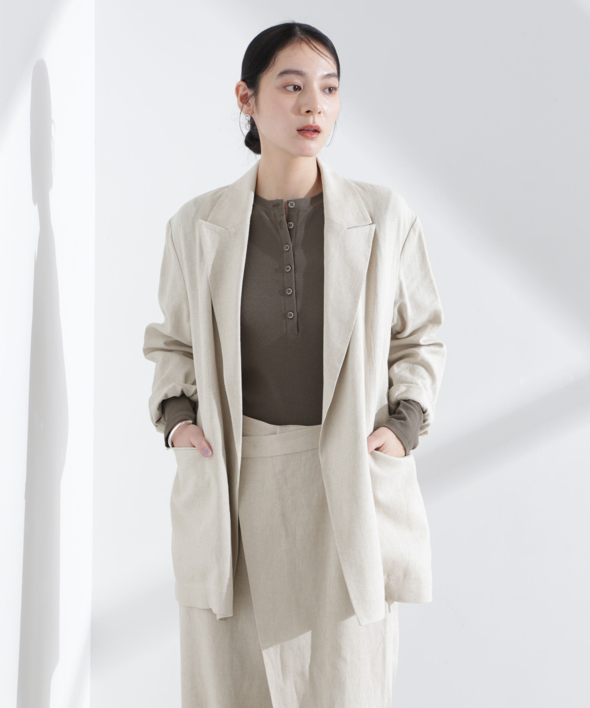 nano･universe「リネン混ボタンレスジャケット(セットアップ可)」|テーラードジャケット|