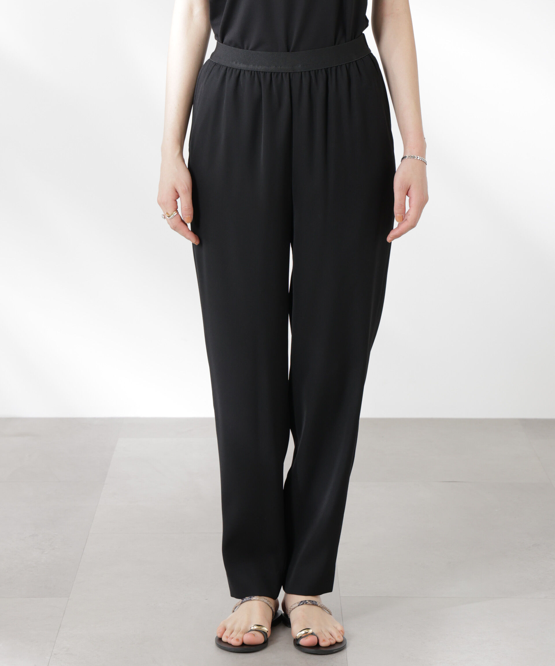 nano･universe「ダブルクロスゴムベルトテーパードパンツ (セットアップ可)」|チノ|