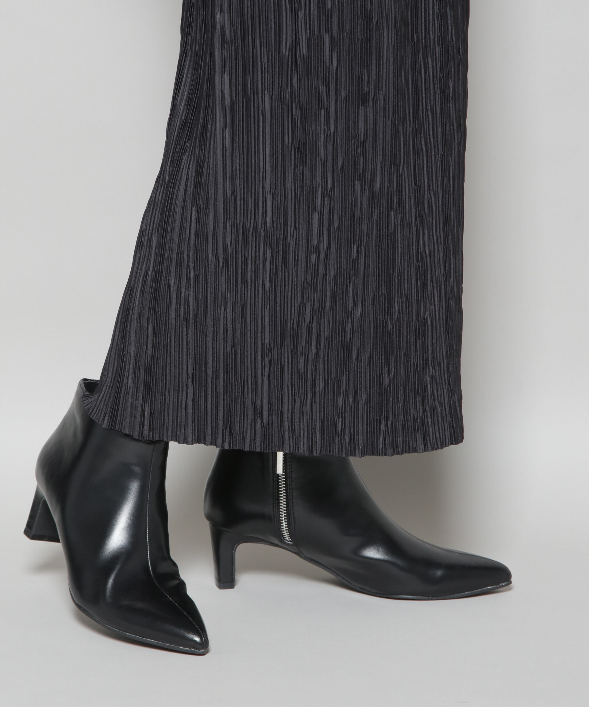 nano･universe「ポインテッドトゥショートブーツ」|ショートブーツ|ブラック