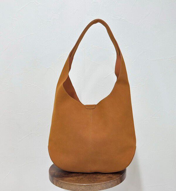 fredy emue「ポーチ付きラウンドワンショルバッグ」|ショルダー・メッセンジャー|