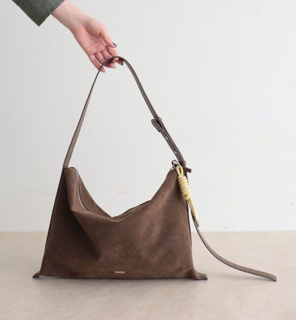 fredy emue「フェイクスエードソフトスクエアショルダーバッグ」|ショルダー・メッセンジャー|