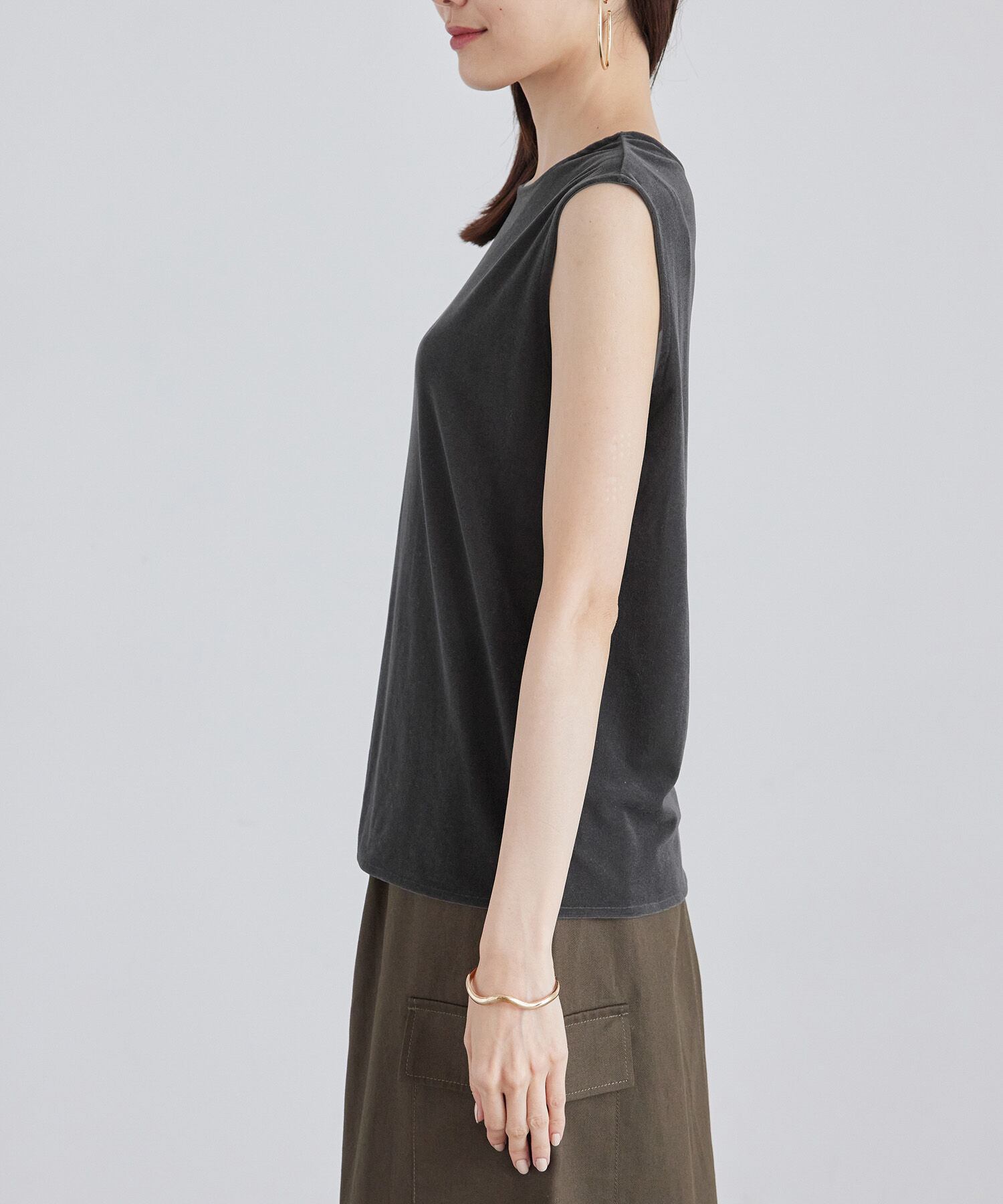 Rope&rsquo;Picnic「ベロアノースリーブカットトップス」|Tシャツ・カットソー|