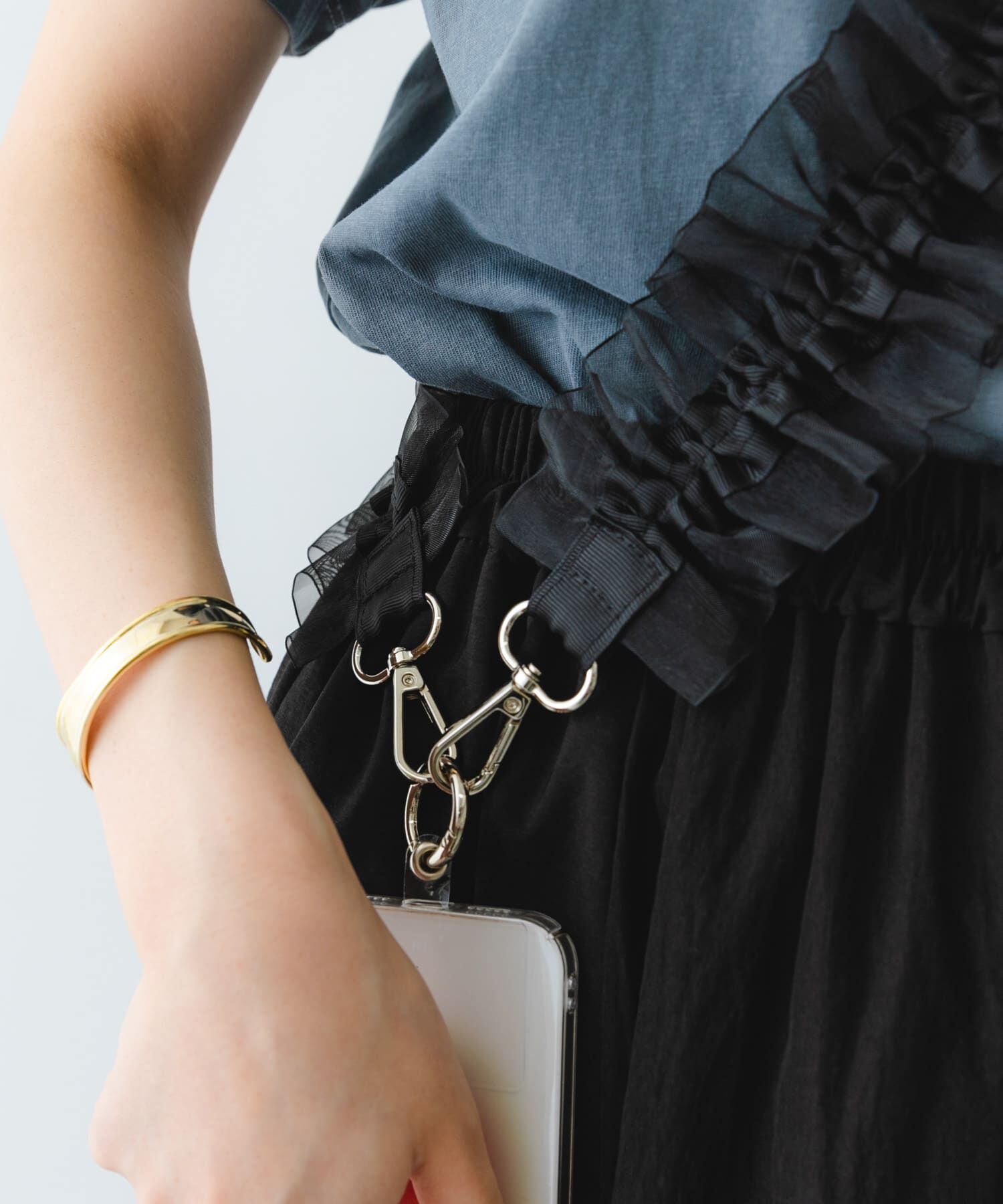 RODE SKO「ギャザーチュールストラップ」|モバイルケース|