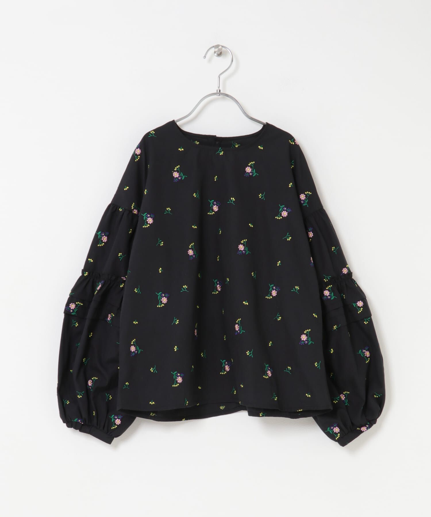 URBAN RESEARCH DOORS「『WEB/一部店舗限定』フラワー刺繍袖ボリュームブラウス(KIDS)」|その他|