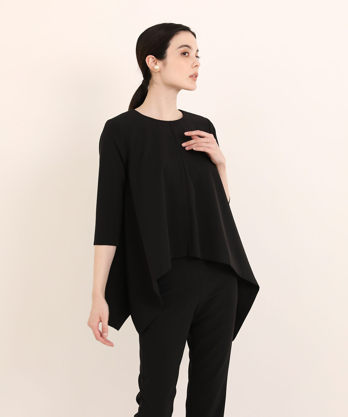 Maglie le cassetto「《M Maglie le cassetto》アシメトリーブラウス」|シャツ・ブラウス|