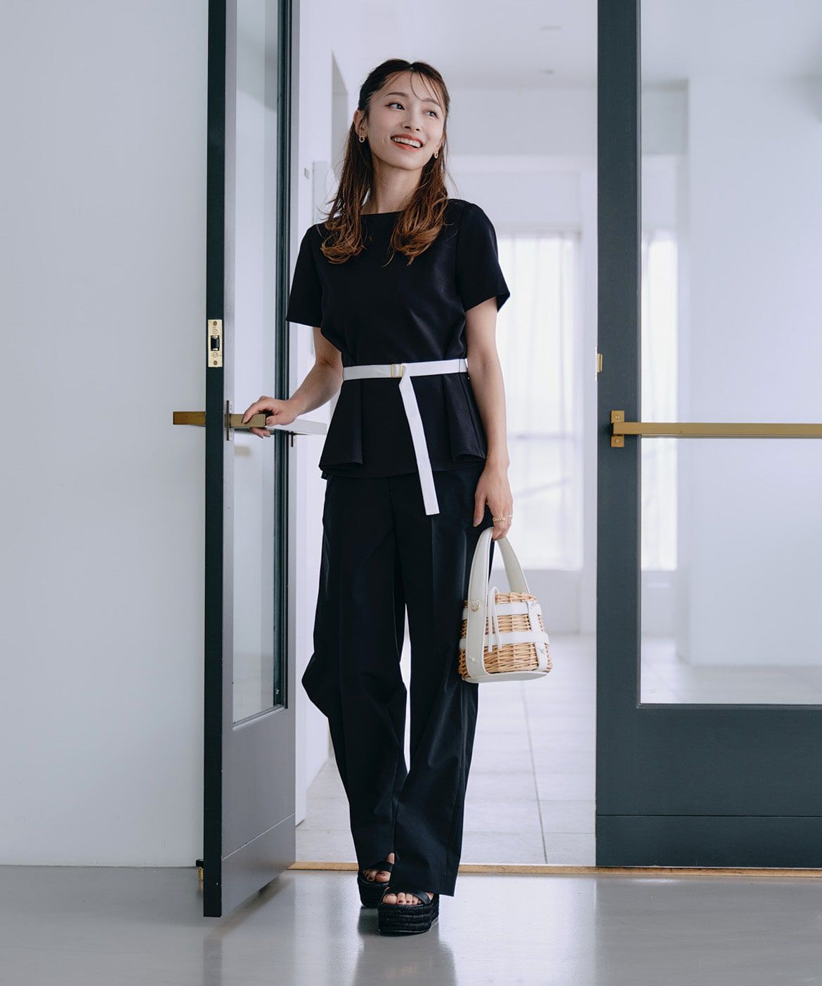 Maglie le cassetto「《M Maglie le cassetto&times;吉田理紗》凛と&ldquo;サマみえ&rdquo;ペプラムブラウス」|シャツ・ブラウス|