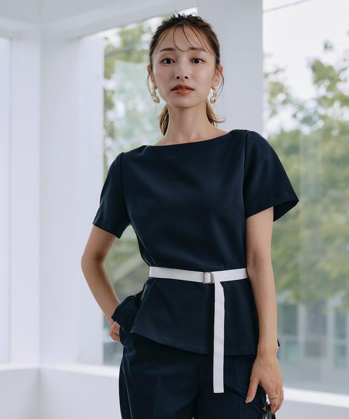 Maglie le cassetto「《M Maglie le cassetto&times;吉田理紗》凛と&ldquo;サマみえ&rdquo;ペプラムブラウス」|シャツ・ブラウス|