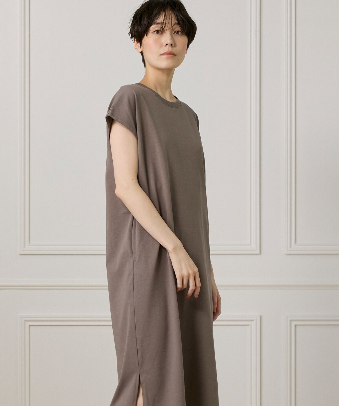 DAY by DAY it&rsquo;s international「サイドスリットワンピース」|ワンピース|