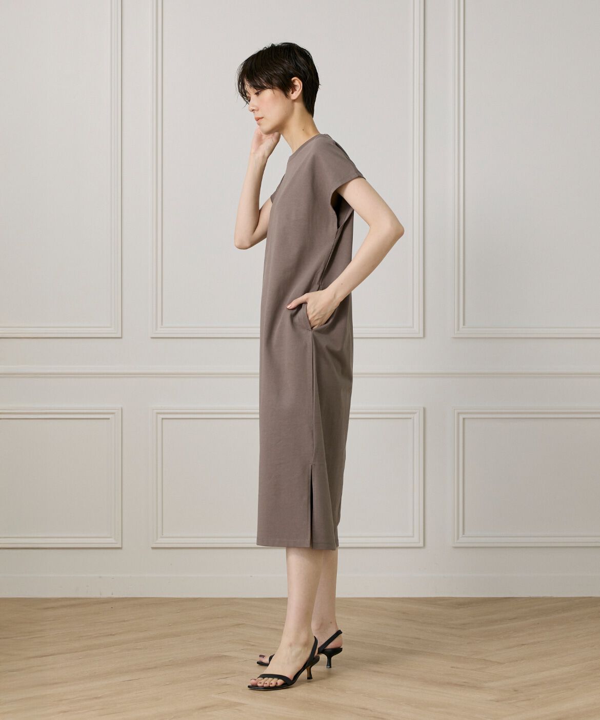 DAY by DAY it&rsquo;s international「サイドスリットワンピース」|ワンピース|