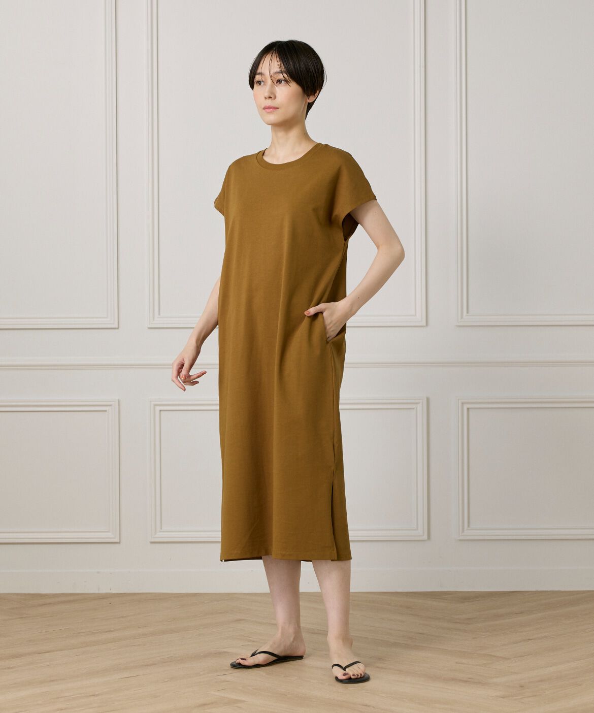 DAY by DAY it&rsquo;s international「サイドスリットワンピース」|ワンピース|