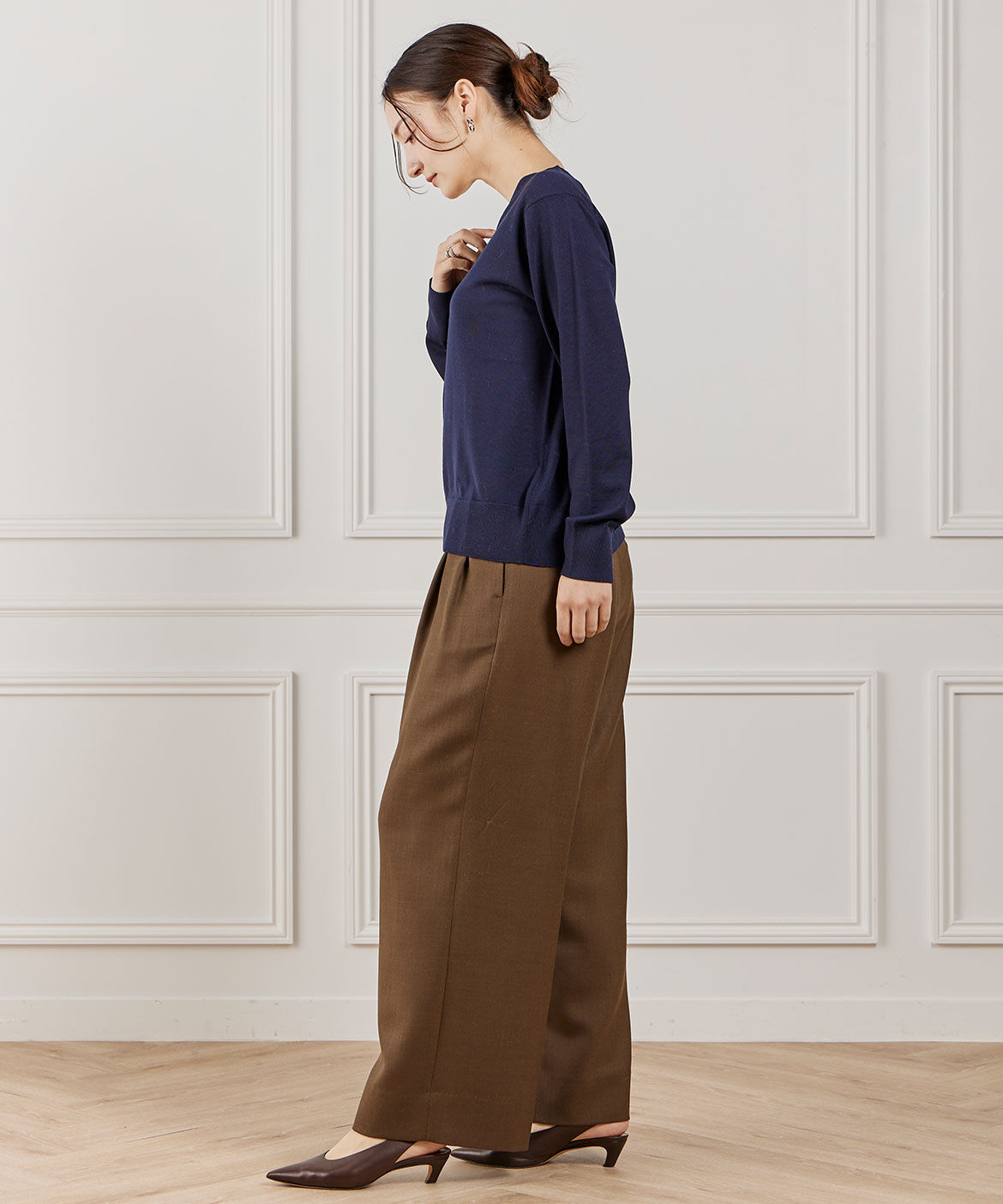 INED「FF30ゲージ Vネックニット」|ニット・セーター|