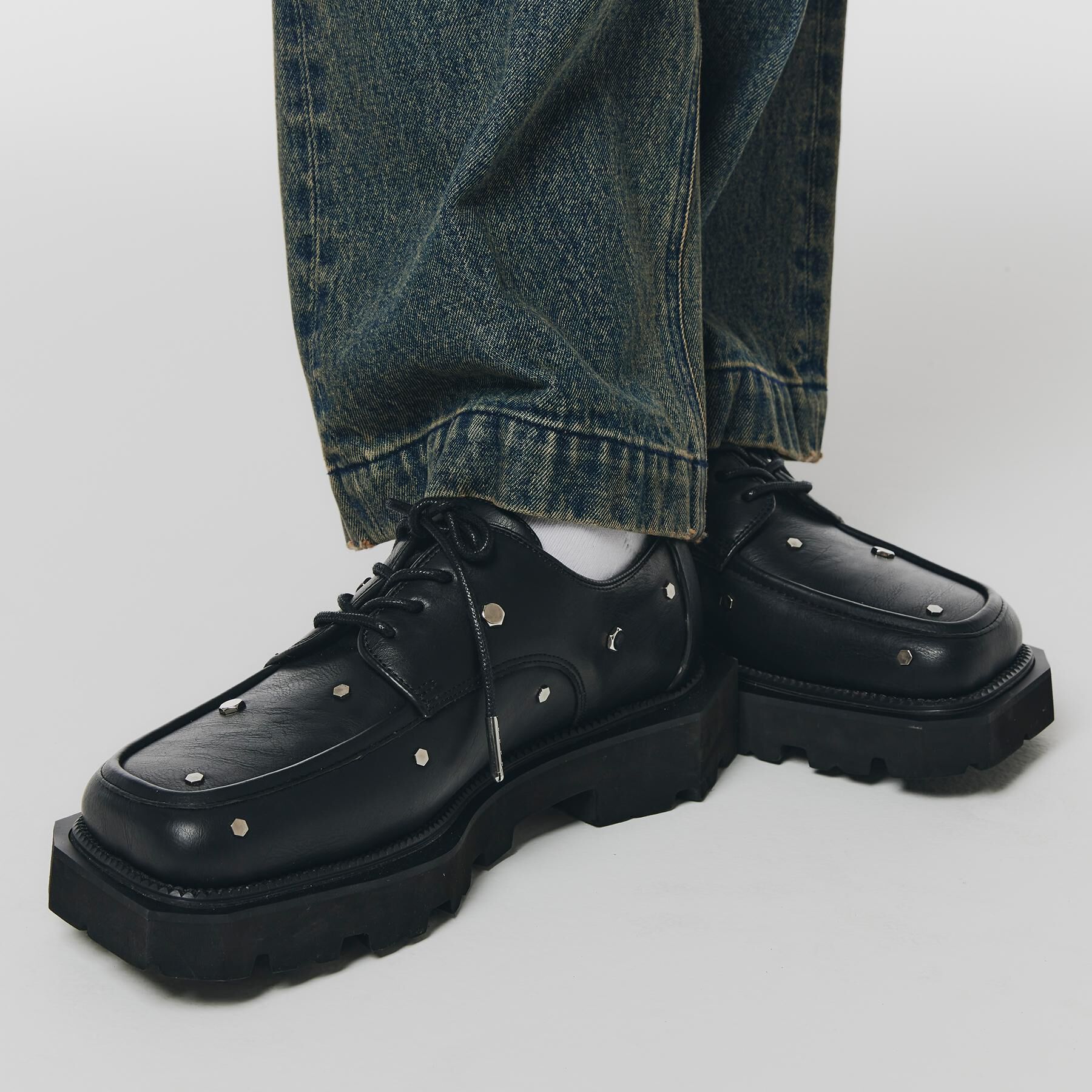 tk.TAKEO KIKUCHI「スタッズスクエアシューズ」|ビジネス・ドレスシューズ|