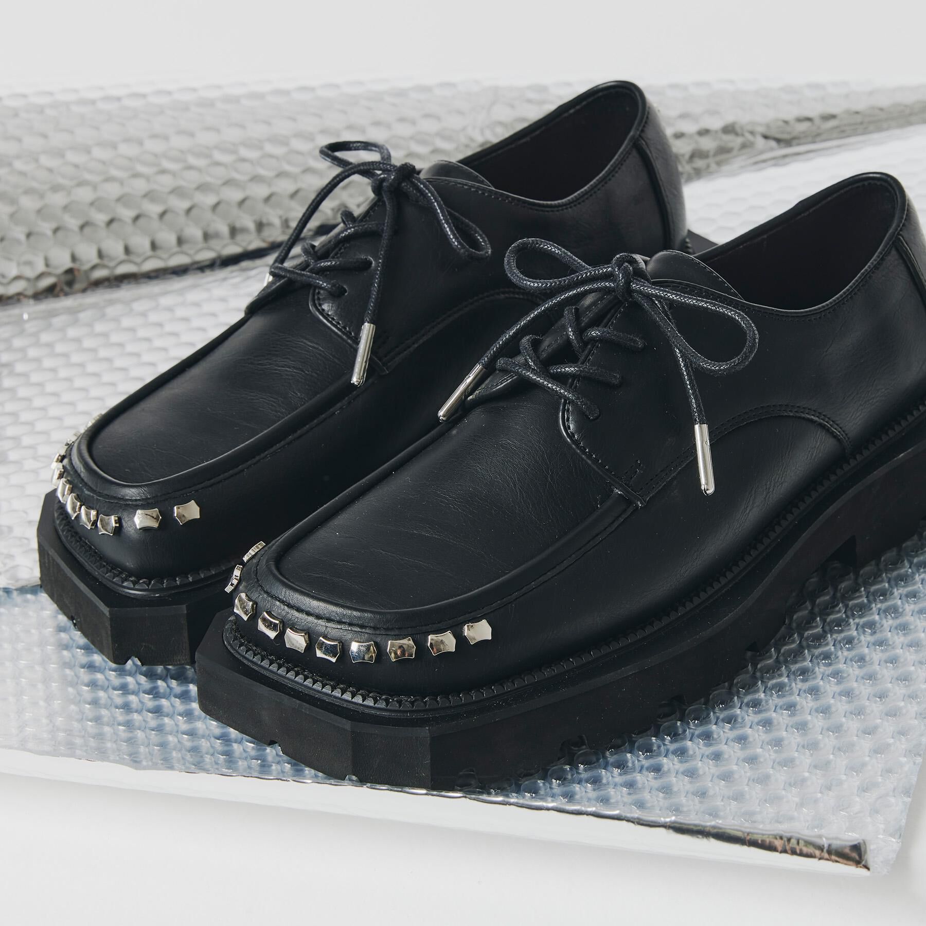 tk.TAKEO KIKUCHI「スタッズスクエアシューズ」|ビジネス・ドレスシューズ|